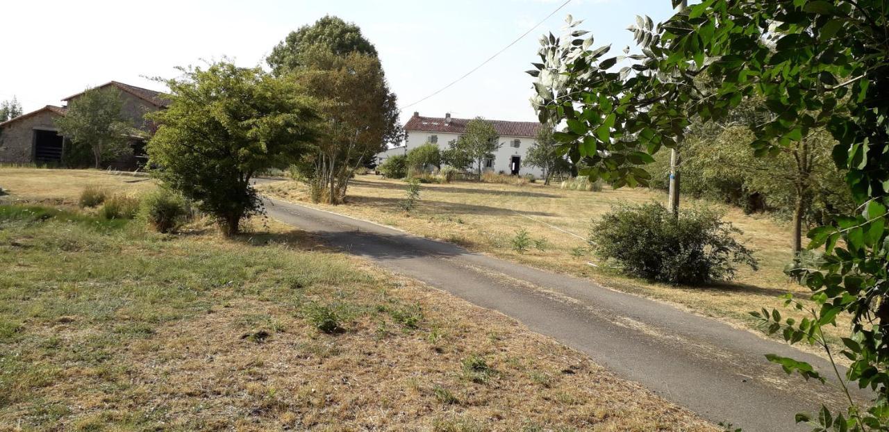 Le Magnoux Peaceful Retreat Bed and Breakfast Amailloux Buitenkant foto